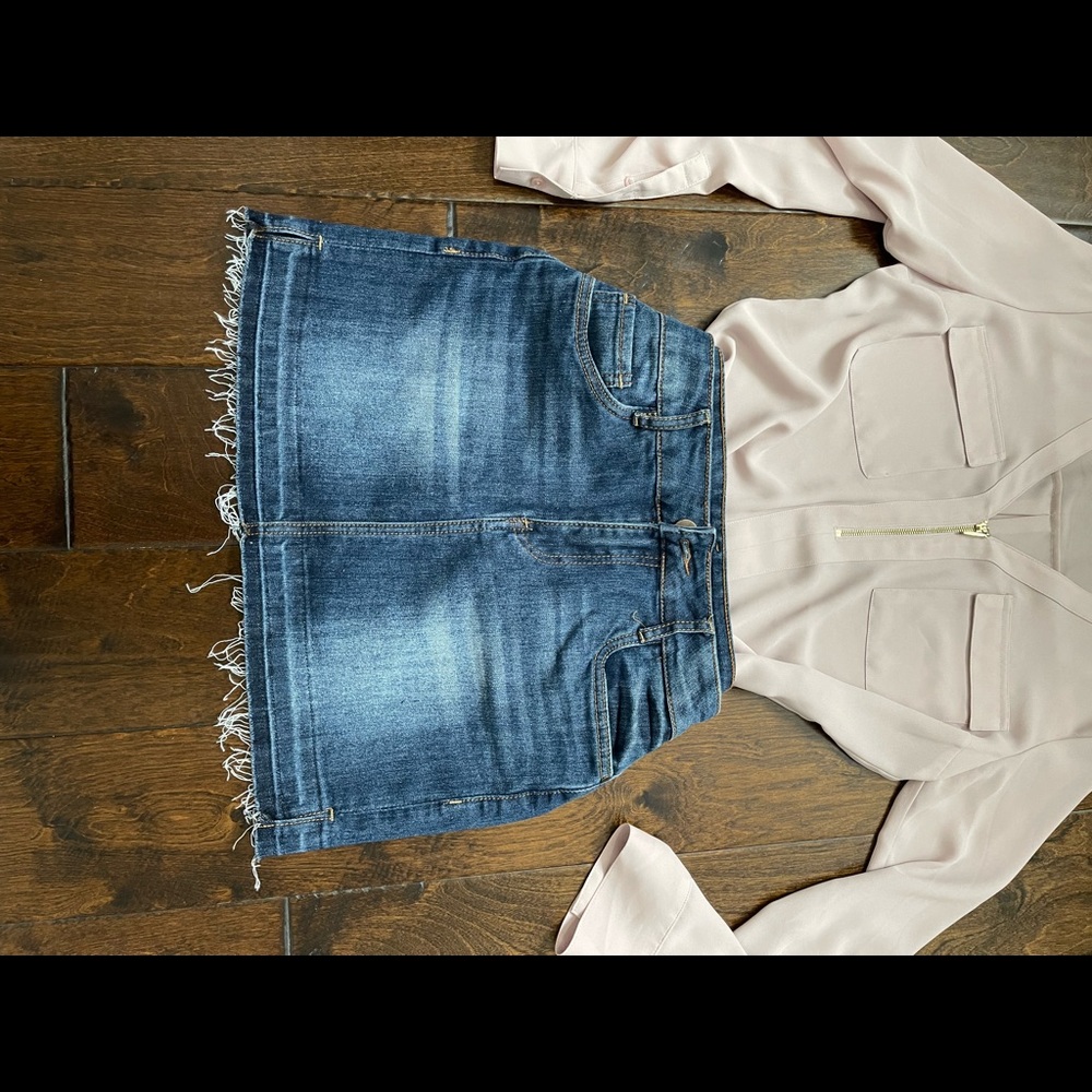 Denim skirt